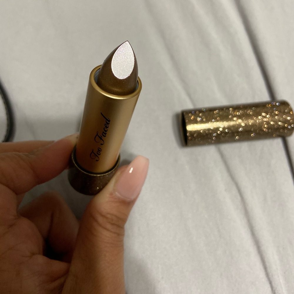 Too Faced Lipstick in Hoochie